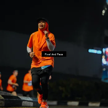 Runner Photo 7783817