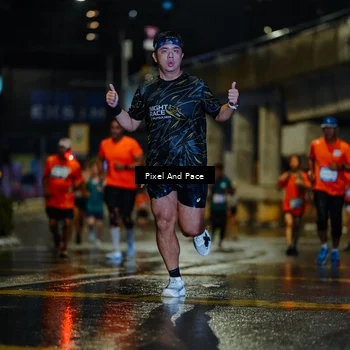 Runner Photo 7783838