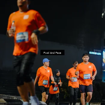Runner Photo 7783904