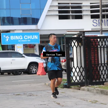 Runner Photo 7783929