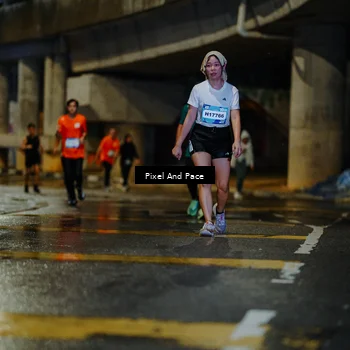 Runner Photo 7783935