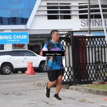 Runner Photo 7783947