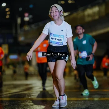 Runner Photo 7783969