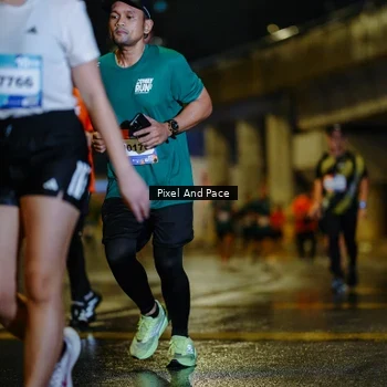 Runner Photo 7783978