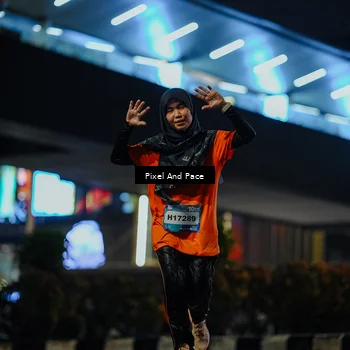 Runner Photo 7783980