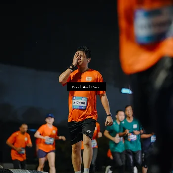 Runner Photo 7783990