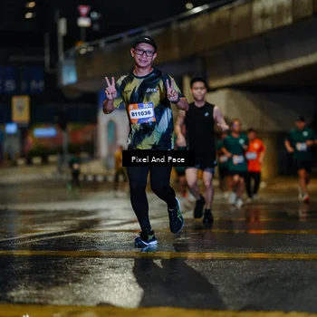 Runner Photo 7783998
