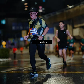 Runner Photo 7784011