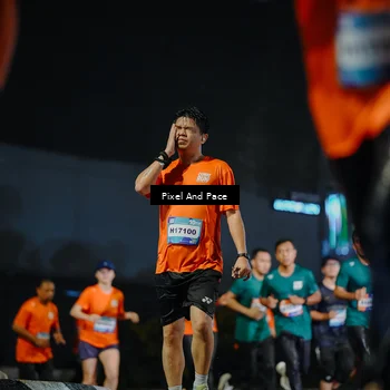 Runner Photo 7784017