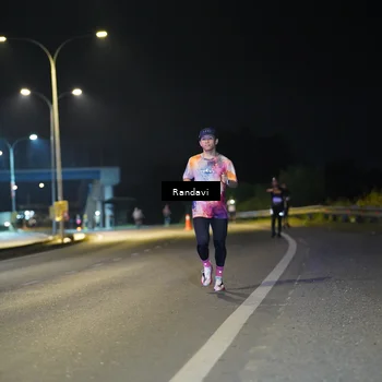 Runner Photo 7784022