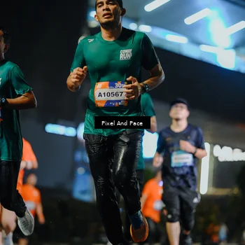 Runner Photo 7784032