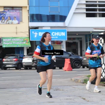 Runner Photo 7784043