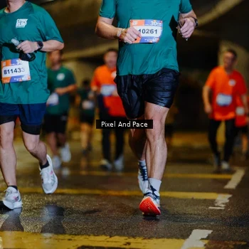 Runner Photo 7784073