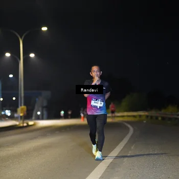 Runner Photo 7784078