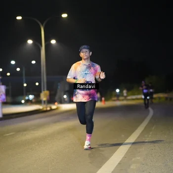 Runner Photo 7784086