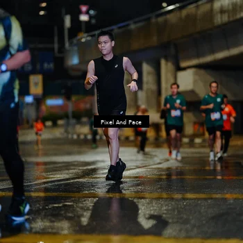 Runner Photo 7784096