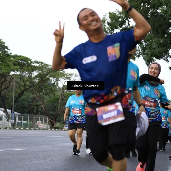Runner Photo 7784112