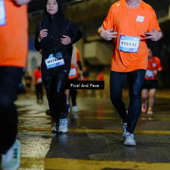 Runner Photo 7784113