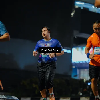Runner Photo 7784121