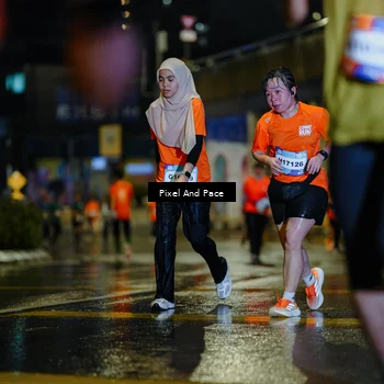 Runner Photo 7784124