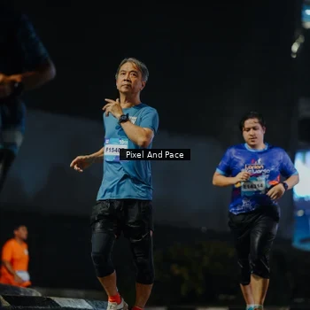 Runner Photo 7784125