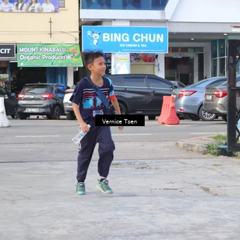 Runner Photo 7784126