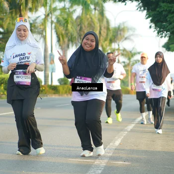 Runner Photo 7784134