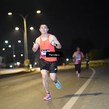 Runner Photo 7784162