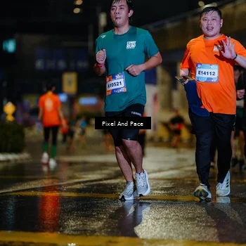 Runner Photo 7784175