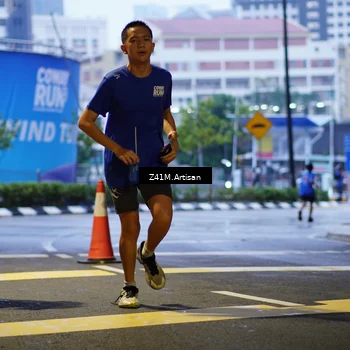 Runner Photo 7784177