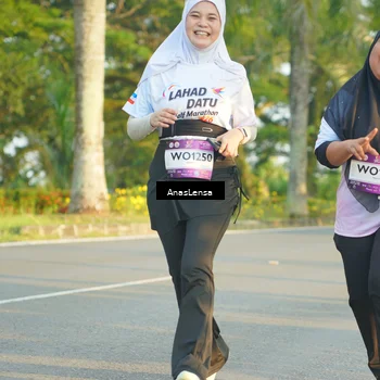 Runner Photo 7784188