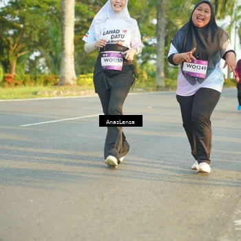 Runner Photo 7784191