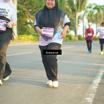 Runner Photo 7784197