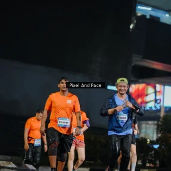 Runner Photo 7784209