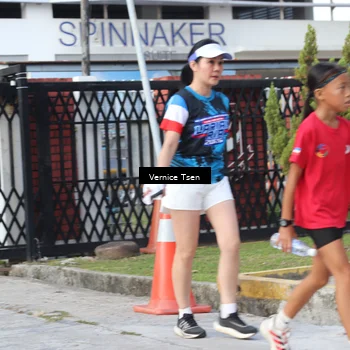 Runner Photo 7784221