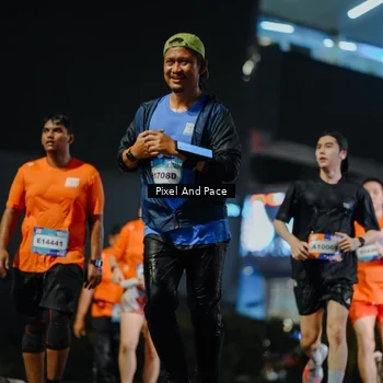 Runner Photo 7784246