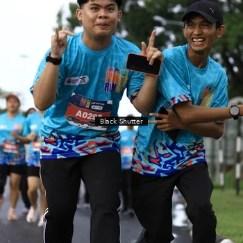 Runner Photo 7784248