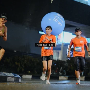 Runner Photo 7784258