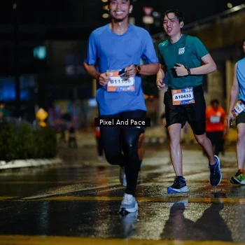 Runner Photo 7784271