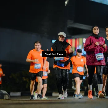Runner Photo 7784291