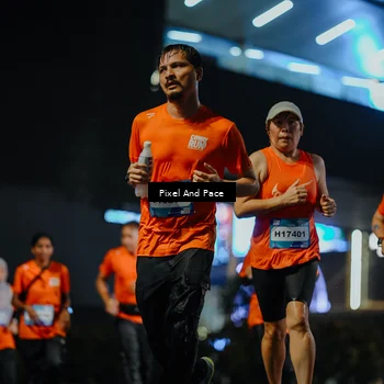 Runner Photo 7784303