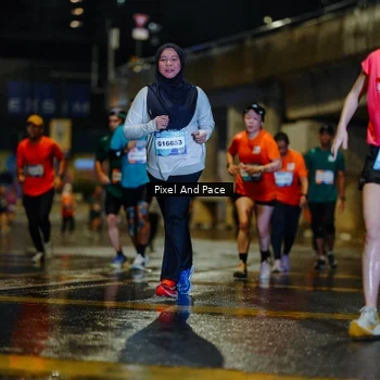 Runner Photo 7784334