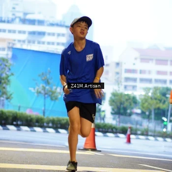 Runner Photo 7784349