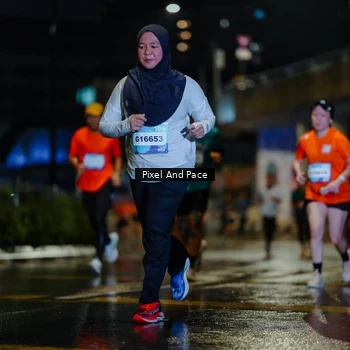 Runner Photo 7784362