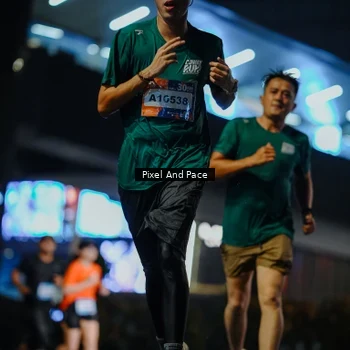 Runner Photo 7784382