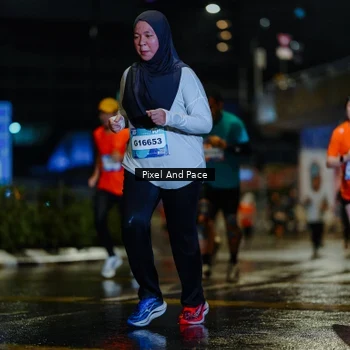 Runner Photo 7784394