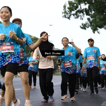 Runner Photo 7784398