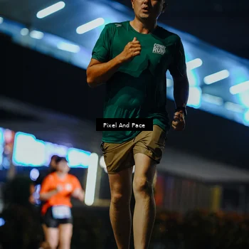 Runner Photo 7784400