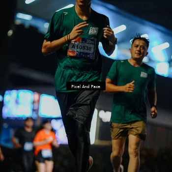 Runner Photo 7784401