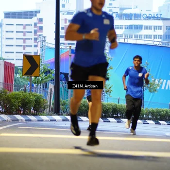 Runner Photo 7784438